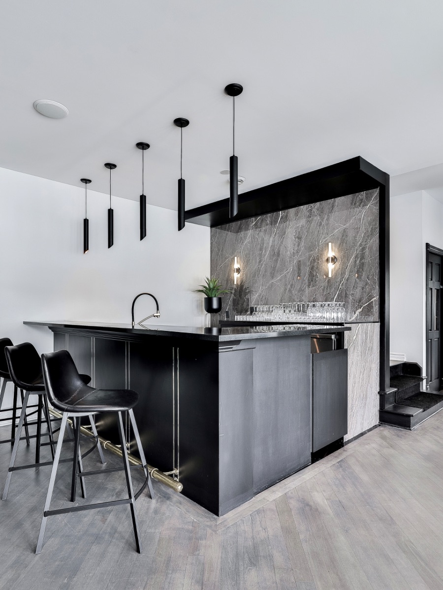 Le bar et le lounge, aires communes de l'Auberge